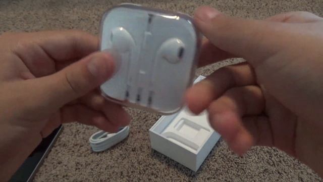 iPhone SE Space Gray 32GB Unboxing смотреть онлайн