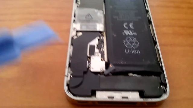 Quitar la bateria iphone 4s смотреть онлайн