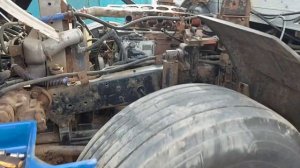 замена прокладки ГБЦ камминз 6isbe300 камаз 65117-65115. Проблема с блоком, лопнула гильза.