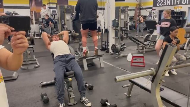 CRAZY Arm Day With Corey and Patch смотреть онлайн