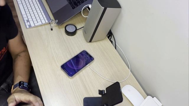 Unboxing Apple Cases - Clear Case & Silicone Case Amethyst (Portuguese) смотреть онлайн