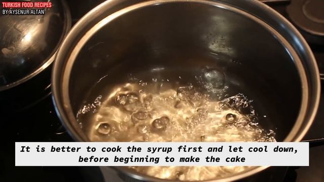 "Kıbrıs Tatlısı" / Cyprus Cake With Coconut, Bread Crumbs & Walnut смотреть онлайн