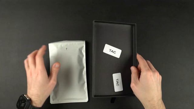 THINNEST iPhone Case EVER! Tac Case Review смотреть онлайн