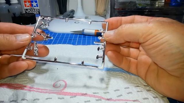Montage - Dodge Viper SRT10 ACR - Revell 1/25ème - Part 12 смотреть онлайн