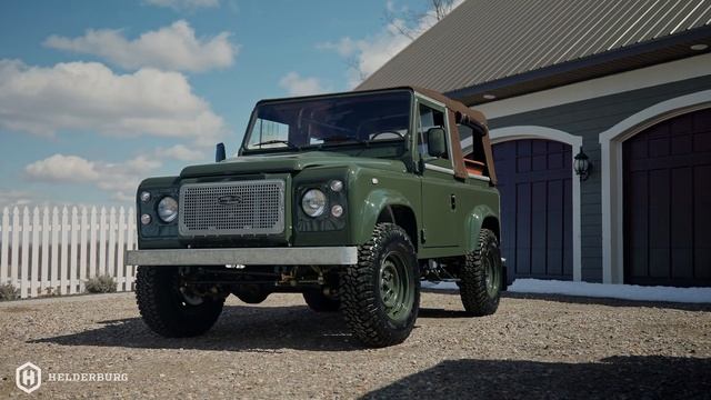 Walk Around Otto the D90 Soft Top Land Rover Defender - Restoration by Helderburg смотреть онлайн