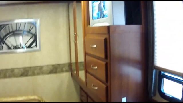 2005 Fleetwood Pace Arrow 35G Autos RV For Sale in Jurupa valley, California смотреть онлайн