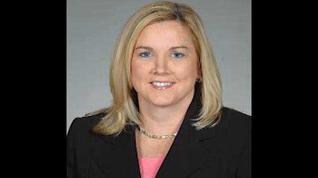 Duquesne Women's Basketball Head Coach Suzie McConnell-Serio смотреть онлайн