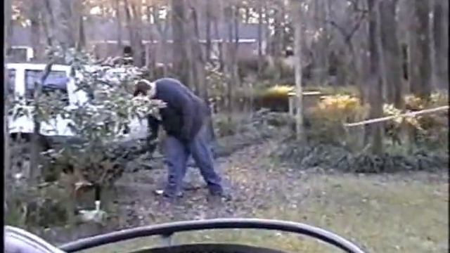 My 1998 Jeep Grand Cherokee Pulling Down an Oak Tree. смотреть онлайн