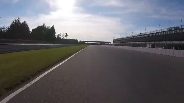 Yamaha FZ1 Brno circuit 5.6. 2017 18:00 смотреть онлайн