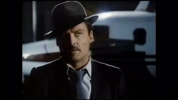 Mike Hammer - ‘Hot Ice’ Fight scene