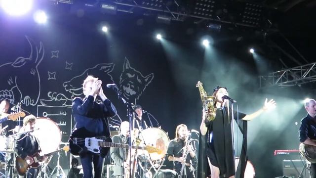 PJ Harvey | The Wheel смотреть онлайн