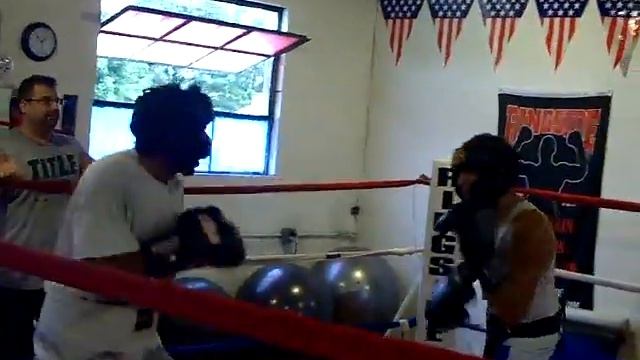 Billy Loud vs. Joe Spano смотреть онлайн