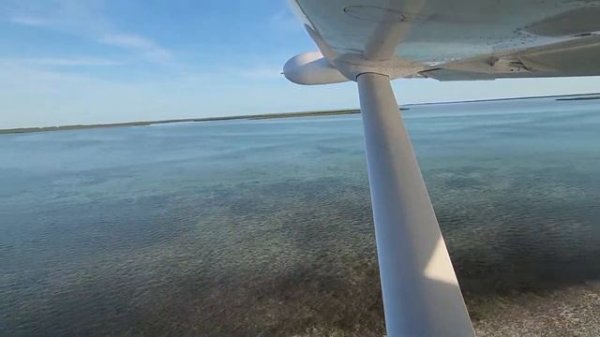 Cessna C208 Caravan Amphibian - Tropic Ocean Air - Seaplane Landing Bimini Bahamas