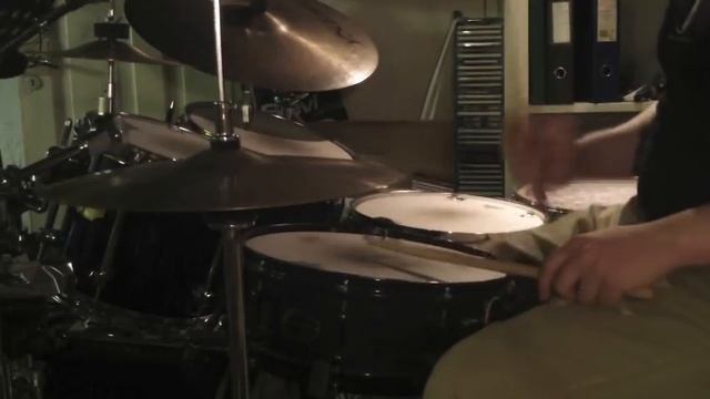 The same boring drumbeat for 1 hour straight смотреть онлайн