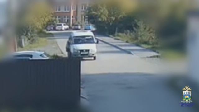 В Тобольске полицейские задержали подозреваемого в краже смотреть онлайн