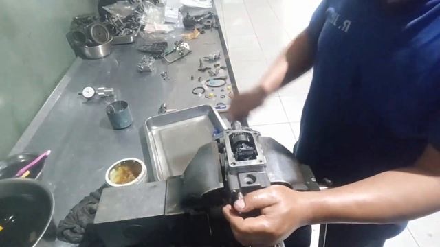 INJECTION PUMP 4BE1-ROTARY ASSEMBLE AT CALIBRATE. TARA AT SAMAHAN NIYO AKO MGA DUDZ. смотреть онлайн
