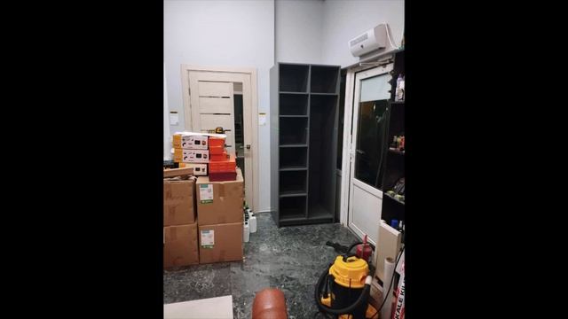 Проект 1_13 Шкаф от компании Вардек корпус ЛДСП графит/Фасад ЛДСП Барокко Ристретто