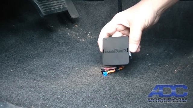 Flashlogic FLRSGM10 & Car Connection Pro installation: 2011 Tahoe смотреть онлайн