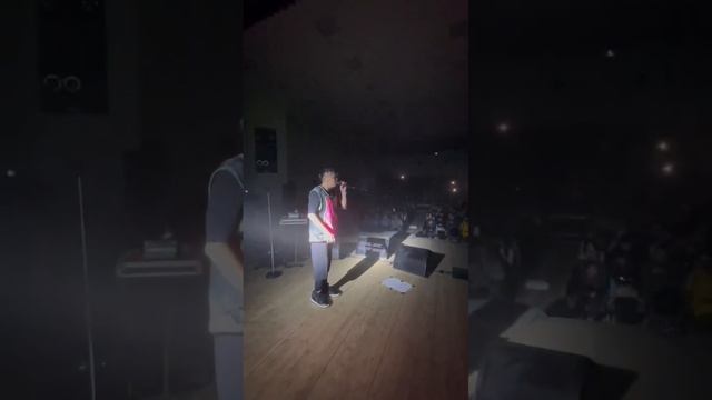 Весь зал поет ❤️ Обними не отпускай смотреть онлайн