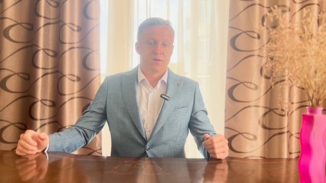 Необычно смотреть онлайн