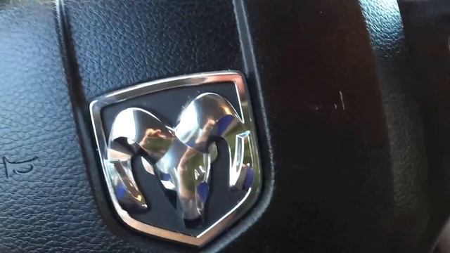 2015 Ram 1500 SLT 5.7 Hemi Cold Start смотреть онлайн