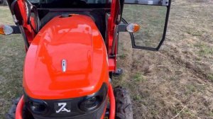 Минитрактор Кубота B2741 от компании ZimAni для любых видов работ с погрузчиком и кабиной.