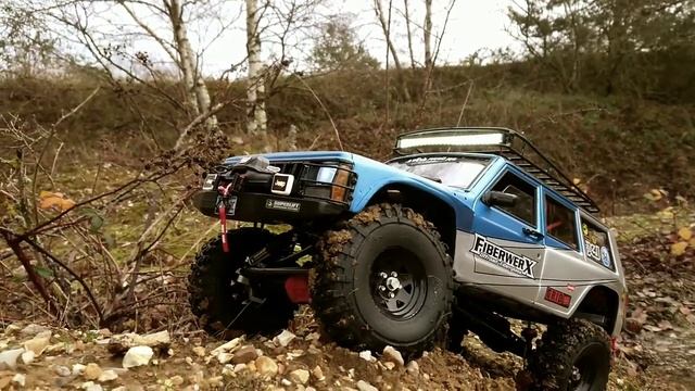 Axial scx10 2 Cherokee baja fender смотреть онлайн