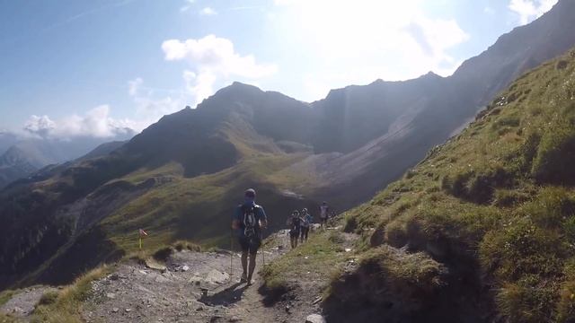 UTMB 2019: Asian Dude attempts 171KM with 10,000M of Elevation смотреть онлайн