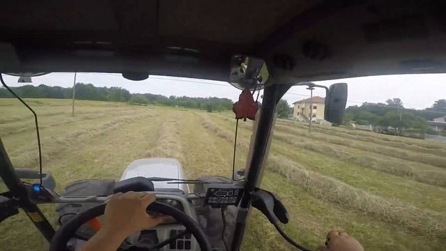 Cab View / Lamborghini R6 110 + New Holland 658 / Fienagione 2018 смотреть онлайн