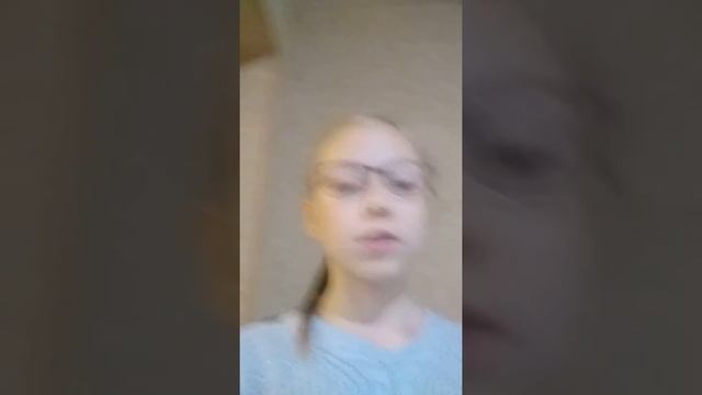 ШОК КОНТЕНТ! МУЖИК С НОЖОМ ЛОМИТСЯ В ДВЕРЬ! смотреть онлайн