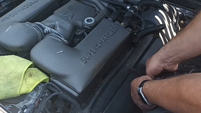 Jaguar XKR project Episode 7 | Coil packs and spark plugs replaced смотреть онлайн