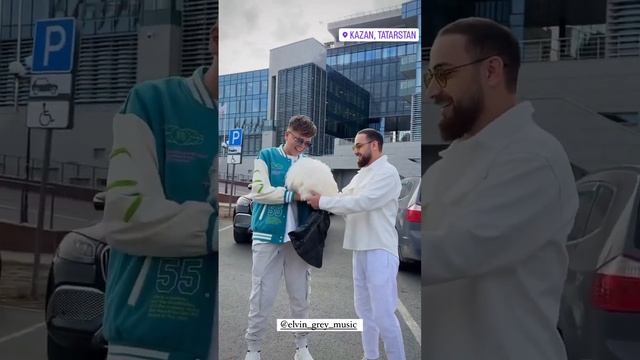 Нежданчик приехал смотреть онлайн