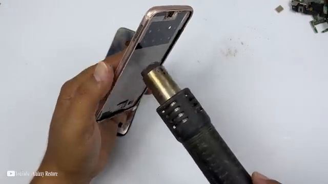 Nice... This is the iPhone 13 & Huawei Phone left in the trash, Restoration broken Huawei Phone смотреть онлайн