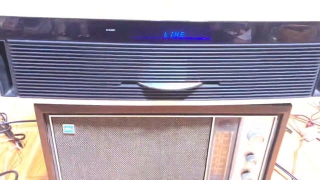 Onkyo CBX-Z1 .. Zin 100v ... Chơi Cd  Aux AV  Dock 30pin Ipod .... Âm rất ấm  kiểu sang trọng
