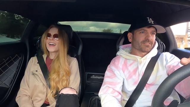 Lamborghini Launch Reaction Compilation смотреть онлайн