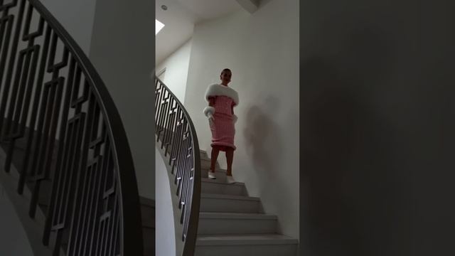 Закулисье съемок клипа на трек SUPERSTAR смотреть онлайн