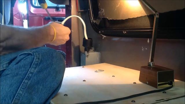 Dodge Ram Van - Camper Conversion - Part 1 (windows, floor & walls) смотреть онлайн