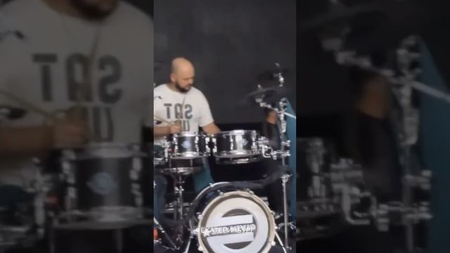 Элвин Грей в Екатеринбурге смотреть онлайн
