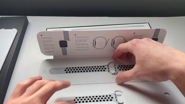 Apple Watch SE Nike Edition Silver Unboxing смотреть онлайн