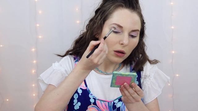 Pink Spring Makeup Tutorial FT. Red Apple Lipstick смотреть онлайн
