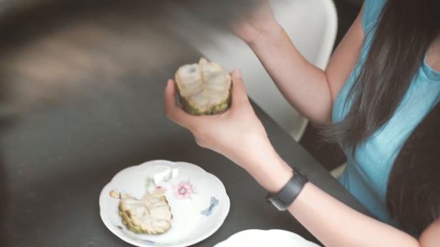 How To Eat Sugar Apple смотреть онлайн
