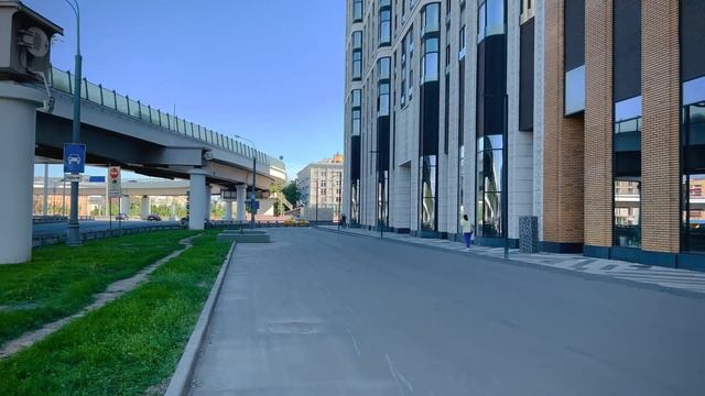 [4K] Exploring Moscow - Leningradský prospekt. Residential complexes, monuments, unusual buildings смотреть онлайн