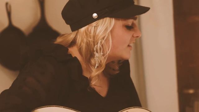 Hunter Girl - Good Boy (Wall Tent Sessions) смотреть онлайн