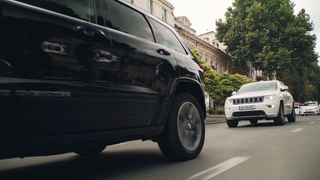 JEEP GRAND CHEROKEE OVERLAND | ორდღიანი ტური ქალაქში და უგზოობაზე смотреть онлайн