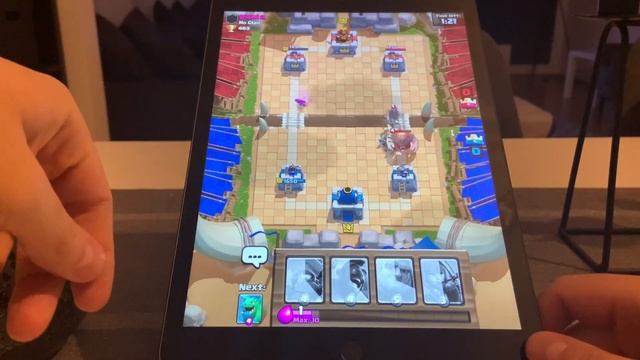 CLASH ROYALE - iPad 2019 7th Generation 10.2 смотреть онлайн