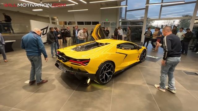 BUYING THE NEW LAMBORGHINI REVUELTO... смотреть онлайн