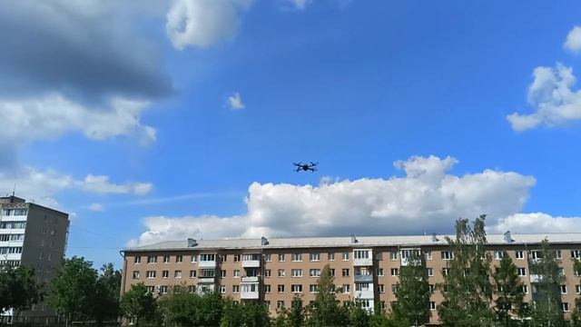 Запускаем дрон 4DRC V4 смотреть онлайн