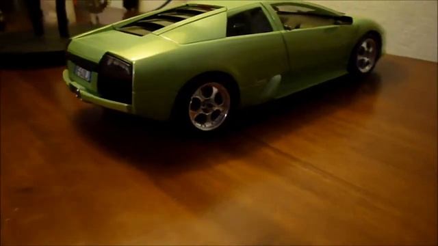 Lamborghini Murcielago 1:18 - Burrago смотреть онлайн