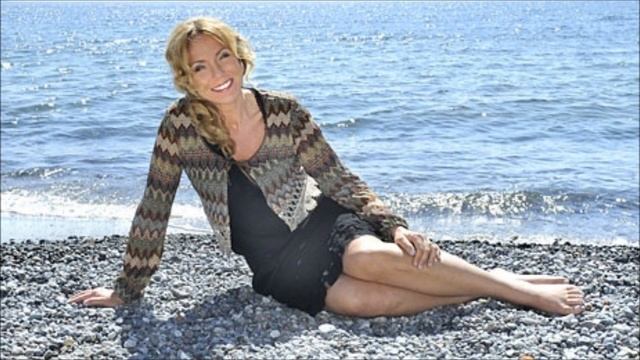 Anne Lundberg sexig смотреть онлайн