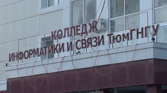 Школьники в КИиС 2015 смотреть онлайн